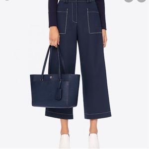🚨PRICE DROP🚨 Tory Burch - NAVY Robinson Tote Bag